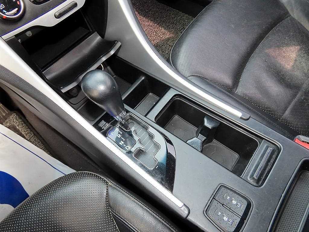 HYUNDAI Sonata - Vista 10