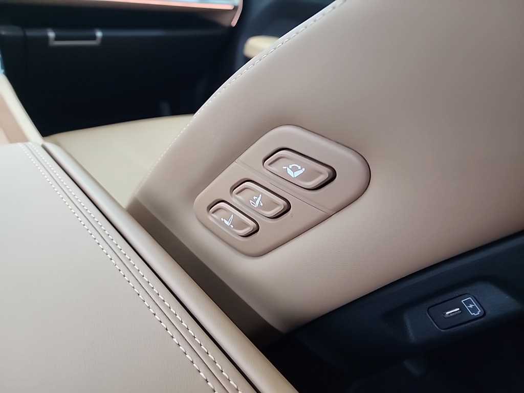 HYUNDAI Santa Fe 2024 Blanco - Importación desde Corea - HF Imports Iquique - Foto 14