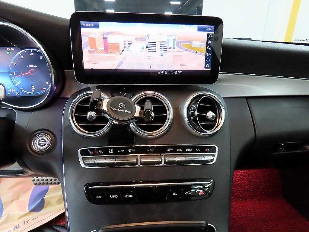 Mercedes Benz C Class 2021 Negro - Importación desde Corea - HF Imports Iquique - Foto 14