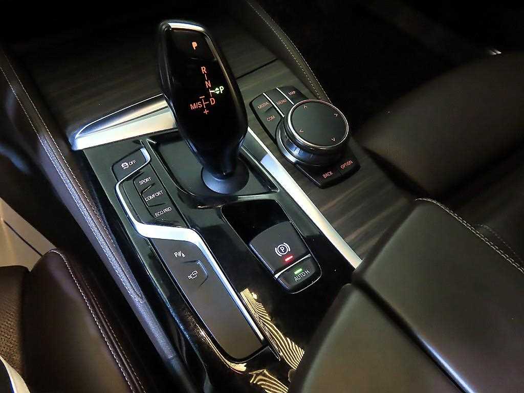 BMW 5 Series - Vista 12