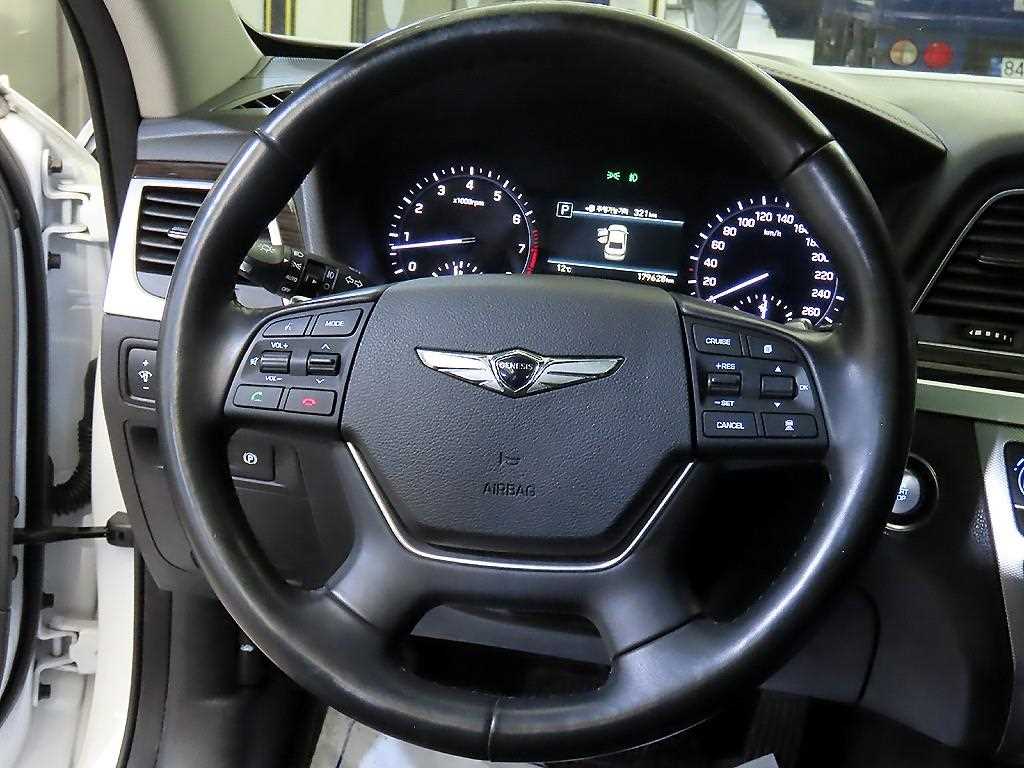 Genesis G80 - Vista 8