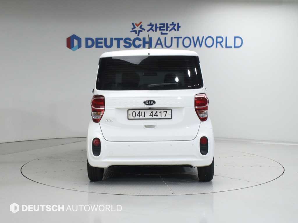 KIA Ray - Vista 4