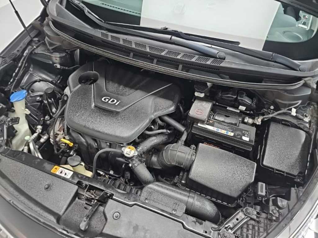 KIA K3 2013 Negro - Importación desde Corea - HF Imports Iquique - Foto 18