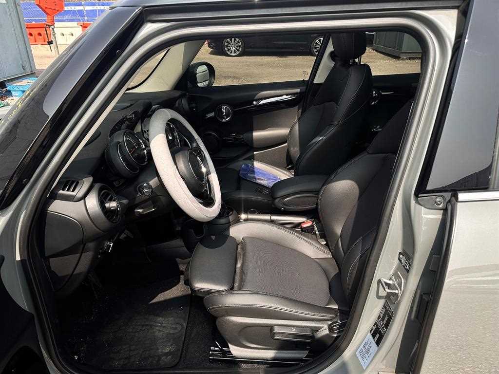 Mini Cooper - Vista 5