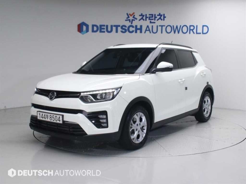 Ssangyong Tivoli 2022 Blanco - Importación desde Corea - HF Imports Iquique - Foto 1