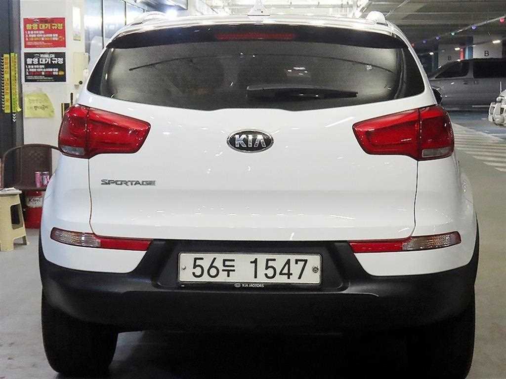 KIA Sportage - Vista 5