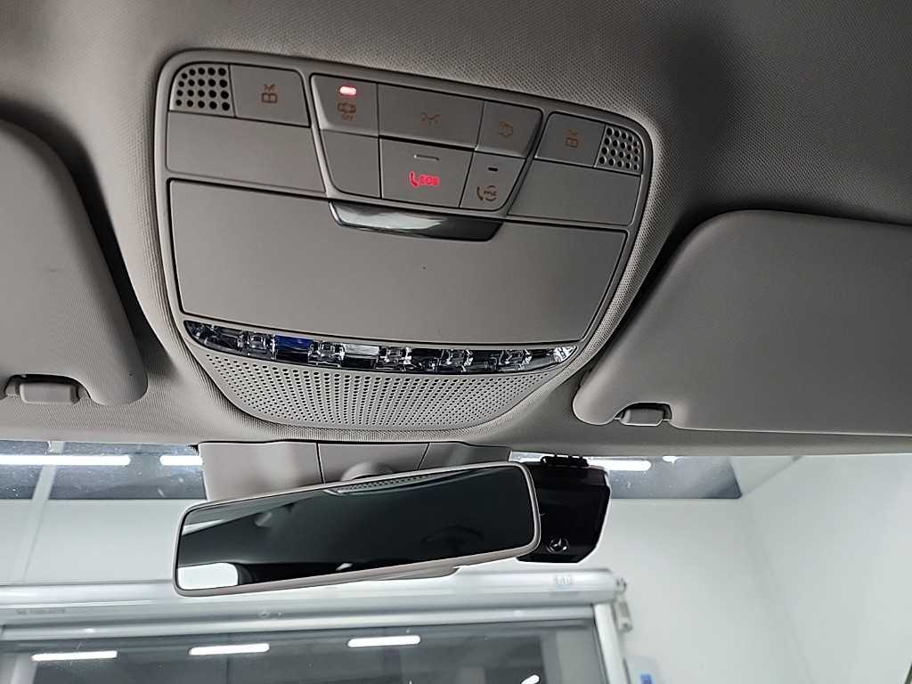 Mercedes Benz C Class 2019 Blanco - Importación desde Corea - HF Imports Iquique - Foto 16