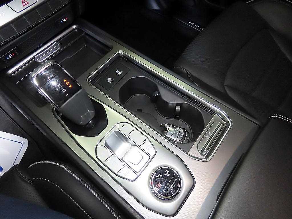 Ssangyong Rexton - Vista 12