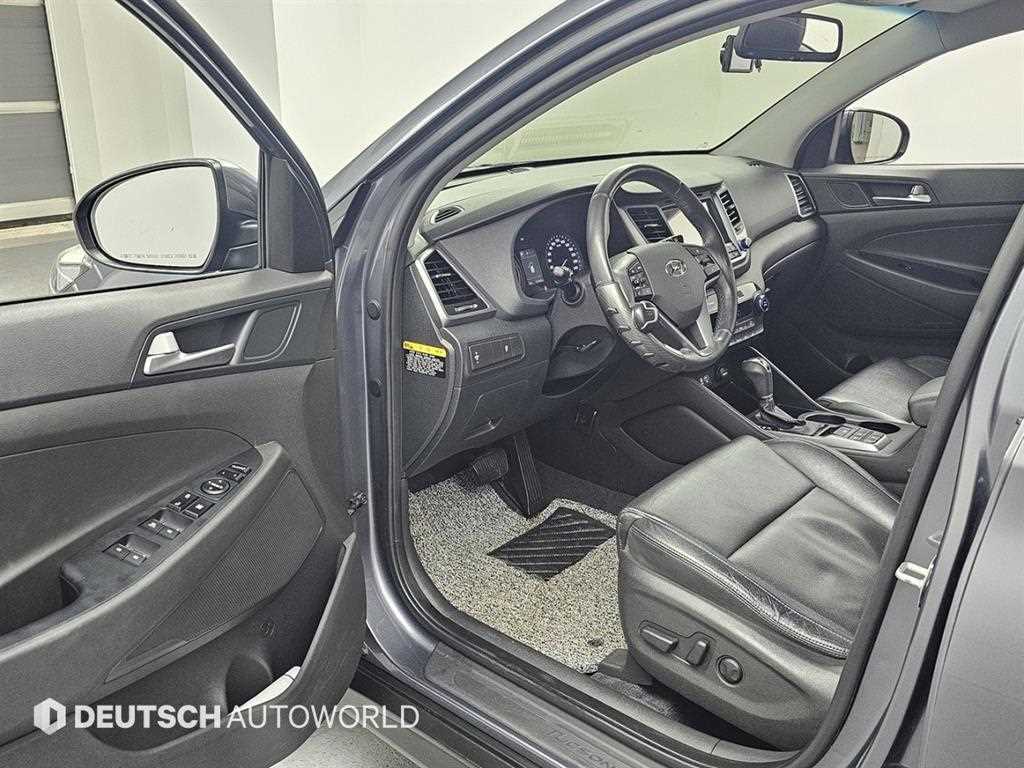 HYUNDAI Tucson - Vista 11