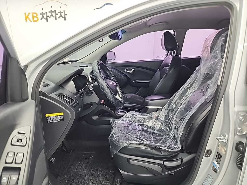 HYUNDAI Tucson - Vista 11