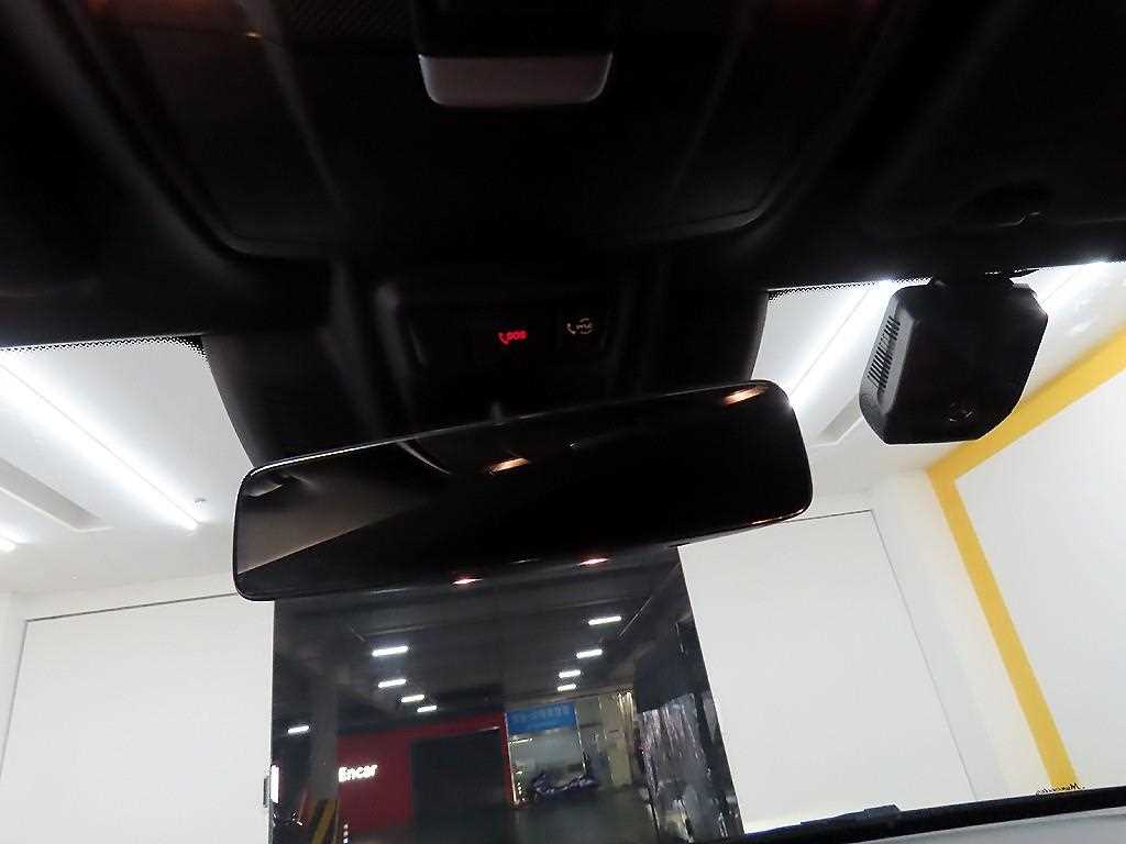 Mercedes Benz C Class 2021 Negro - Importación desde Corea - HF Imports Iquique - Foto 16