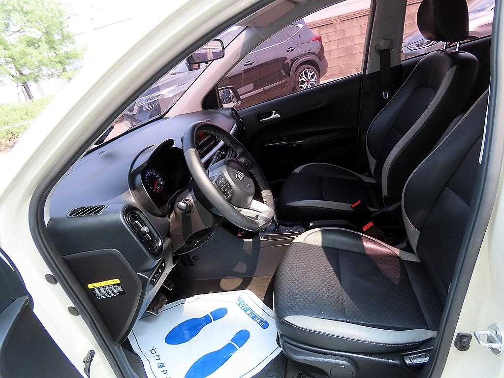 KIA Morning - Vista 5