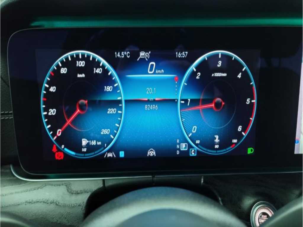 Mercedes Benz E class - Vista 9