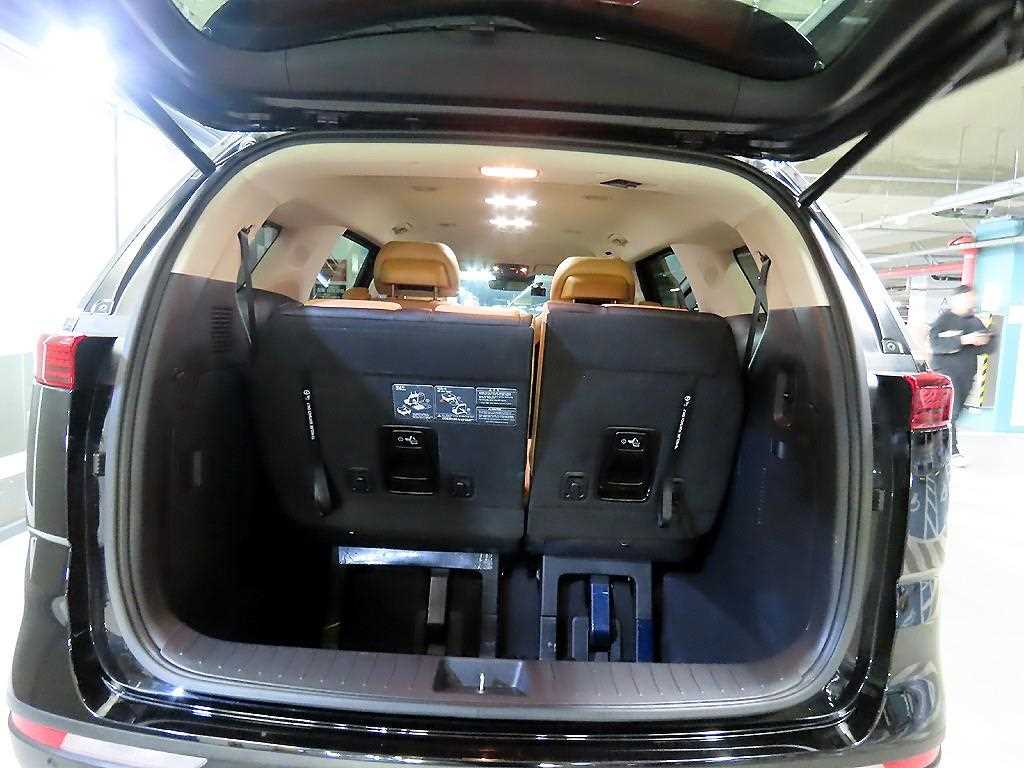 KIA Carnival 2023 Negro - Importación desde Corea - HF Imports Iquique - Foto 16