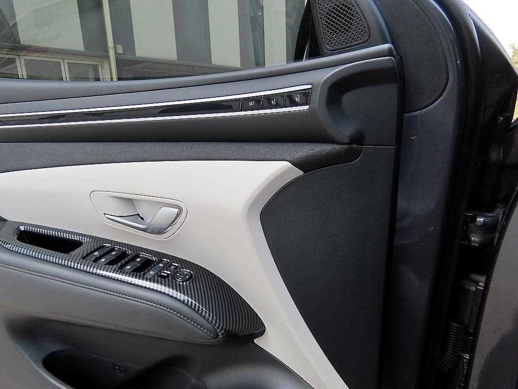 HYUNDAI Tucson - Vista 11