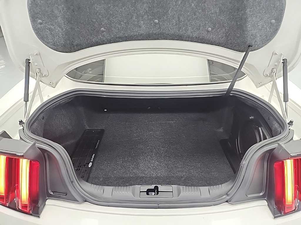 Ford Mustang 2017 Blanco - Importación desde Corea - HF Imports Iquique - Foto 17