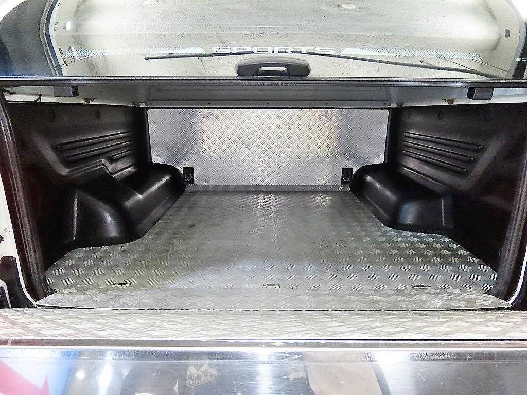 Ssangyong Rexton 2022 Blanco - Importación desde Corea - HF Imports Iquique - Foto 17