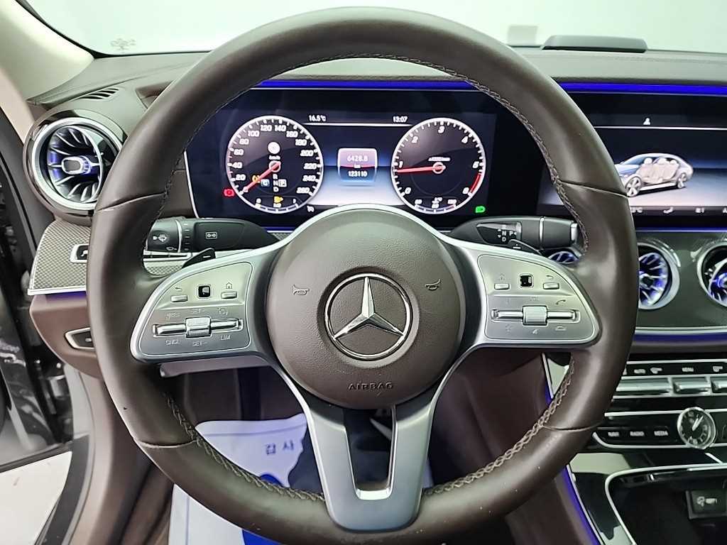 Mercedes Benz CLS Class - Vista 9