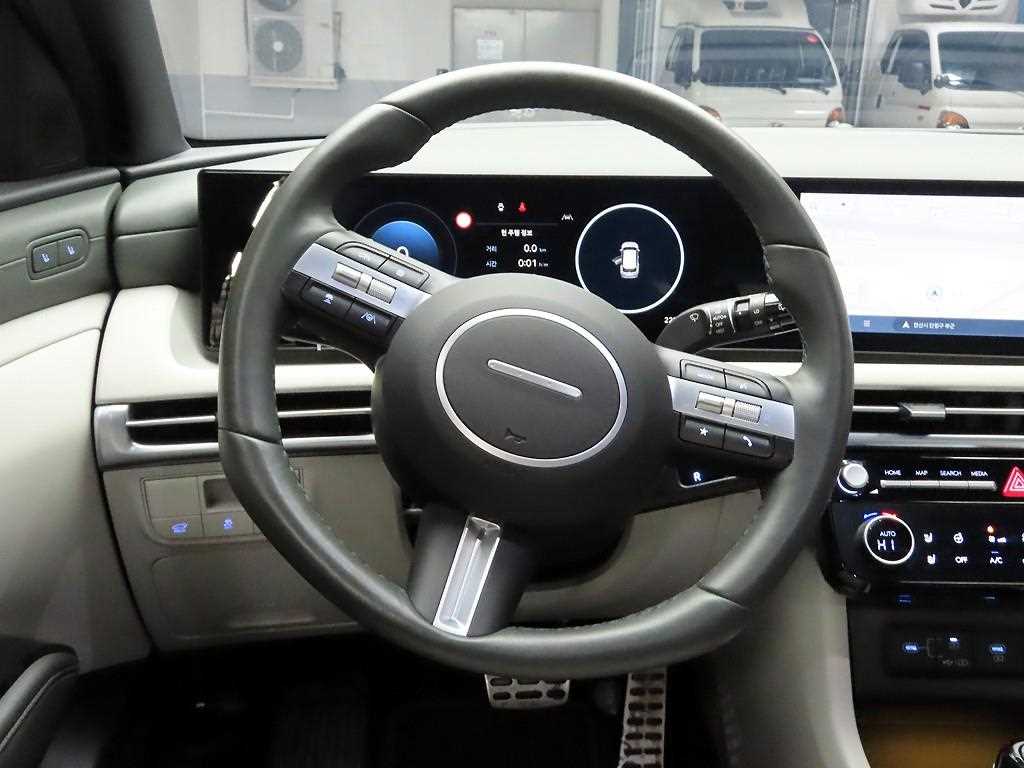 HYUNDAI Tucson - Vista 7