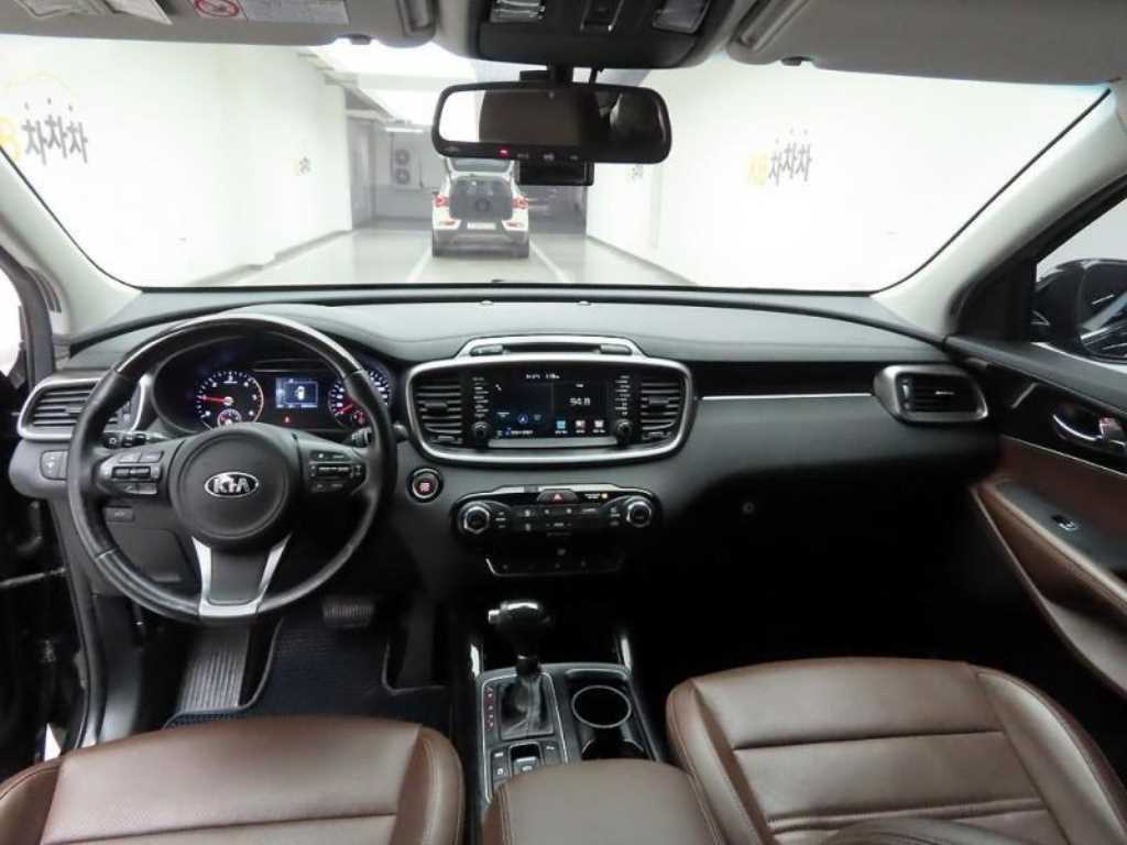 KIA Sorento - Vista 7