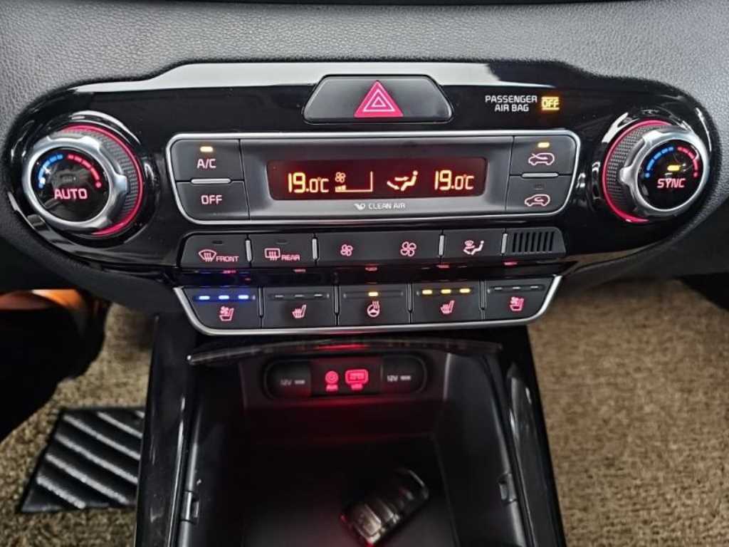 KIA Sorento - Vista 10