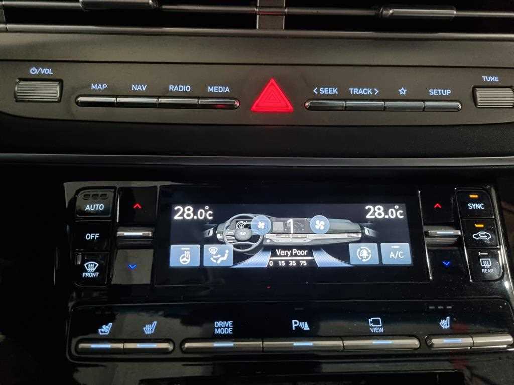 HYUNDAI Grandeur - Vista 7