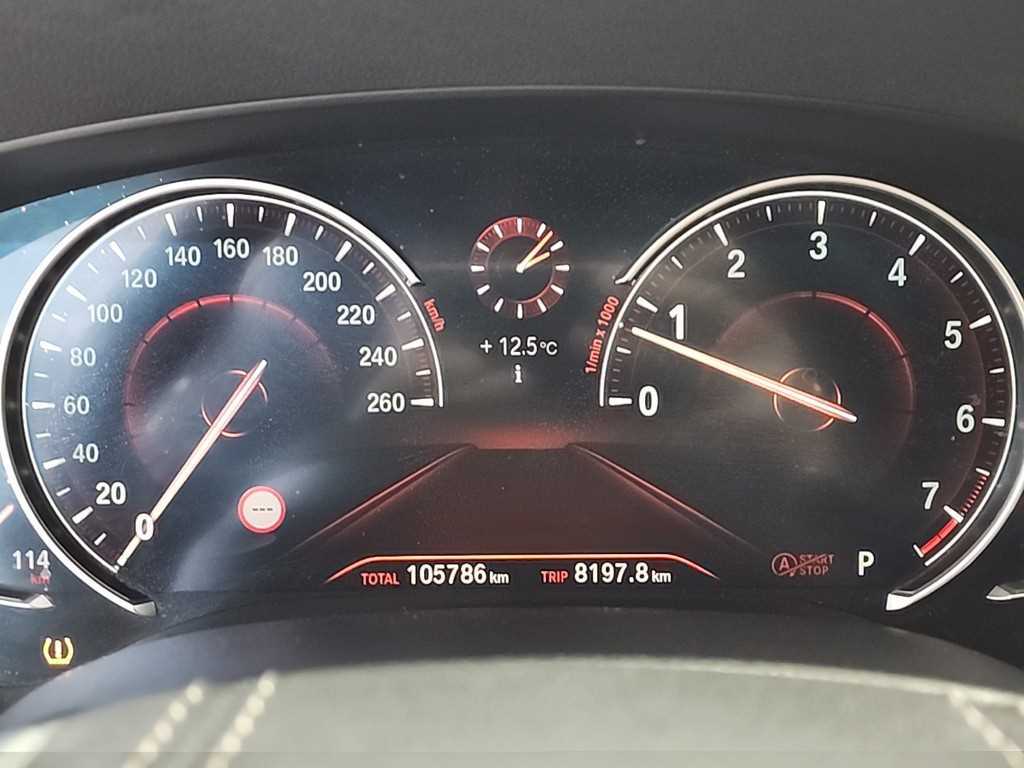 BMW 5 Series - Vista 6