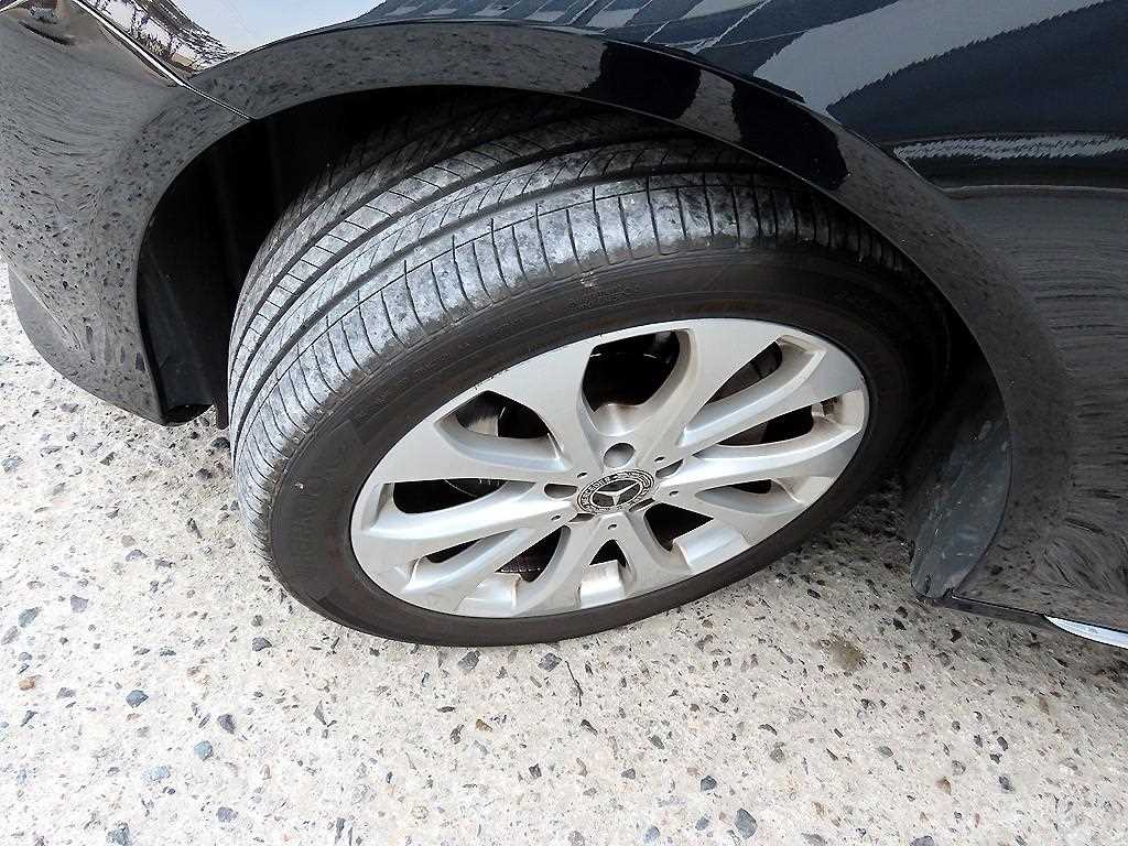 Mercedes Benz E class 2018 Negro - Importación desde Corea - HF Imports Iquique - Foto 20