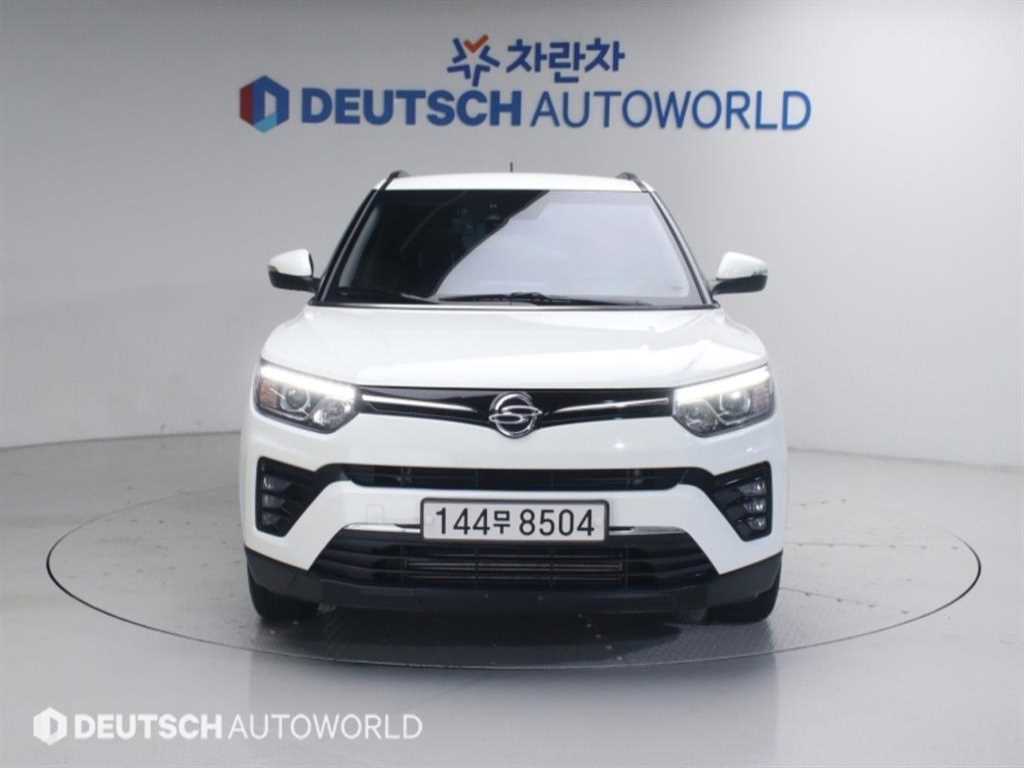 Ssangyong Tivoli - Vista 3
