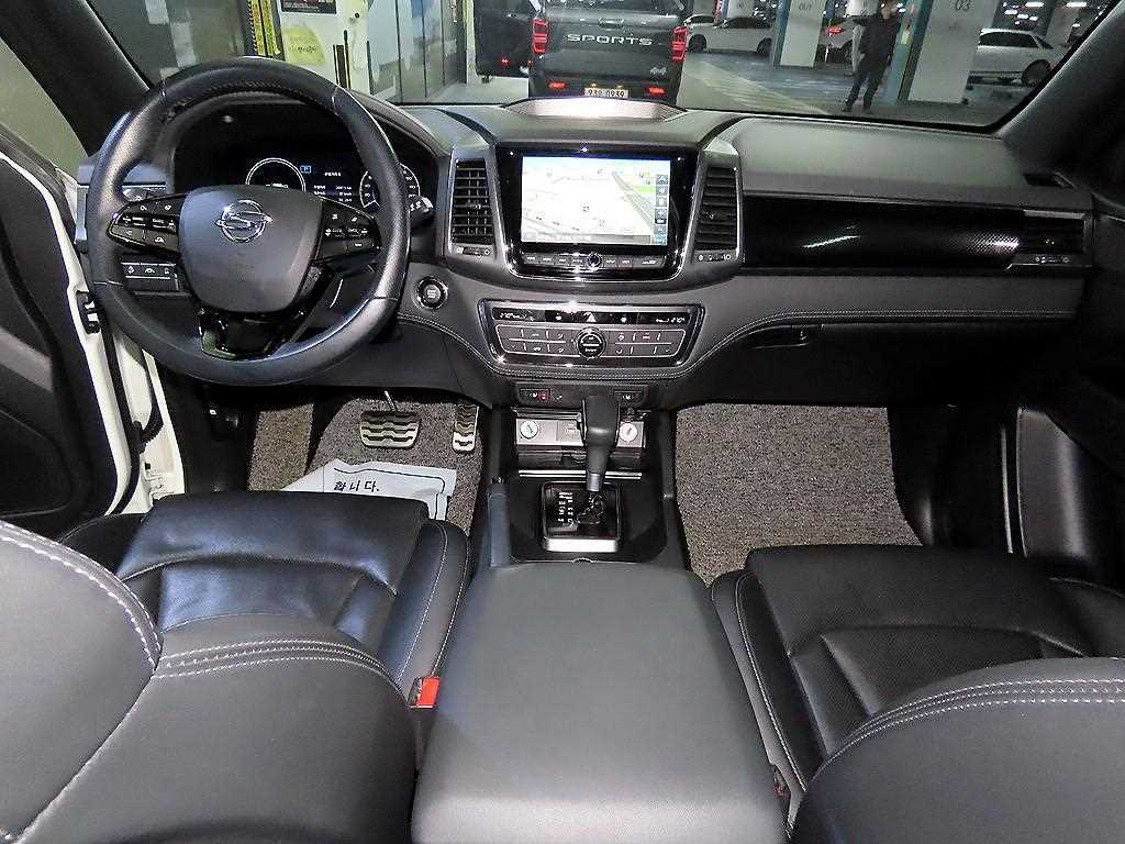 Ssangyong Rexton - Vista 10