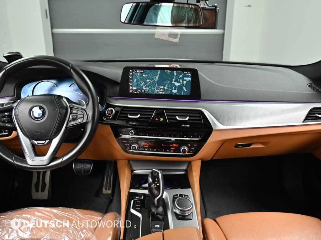 BMW 5 Series - Vista 7