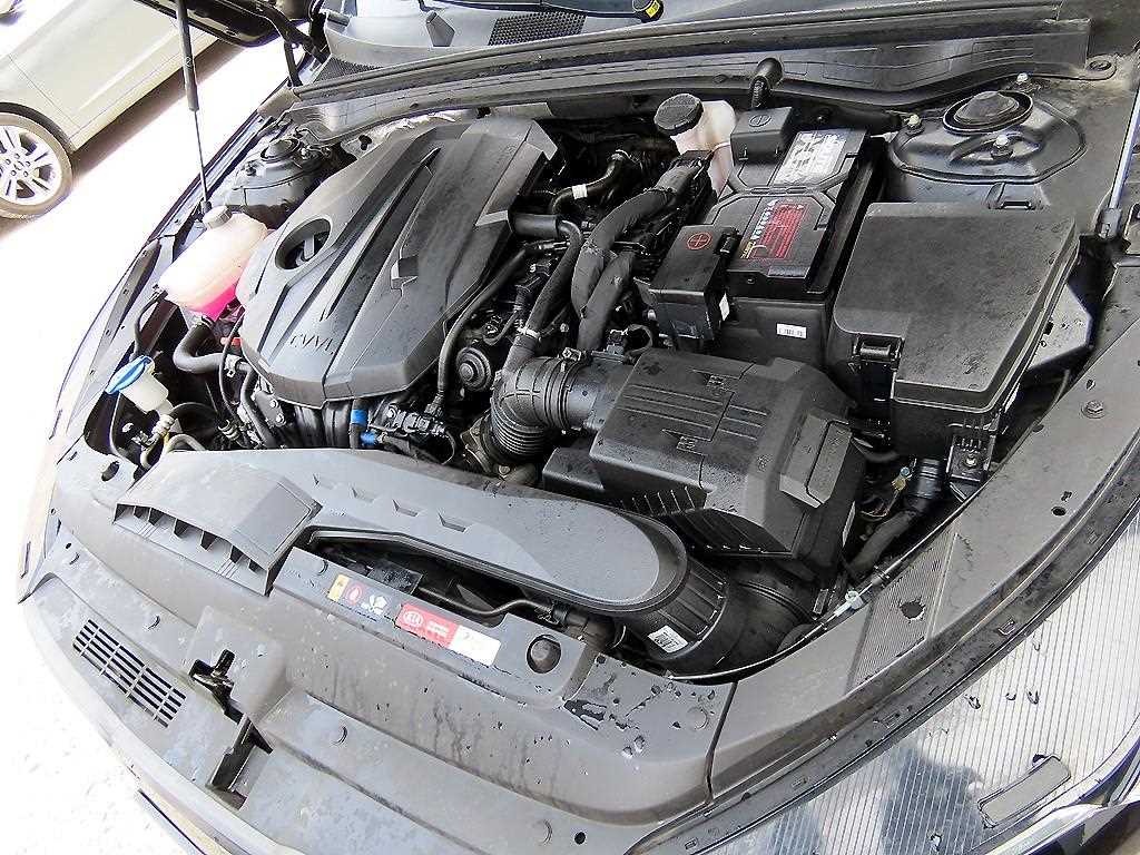 KIA K5 2021 Negro - Importación desde Corea - HF Imports Iquique - Foto 19