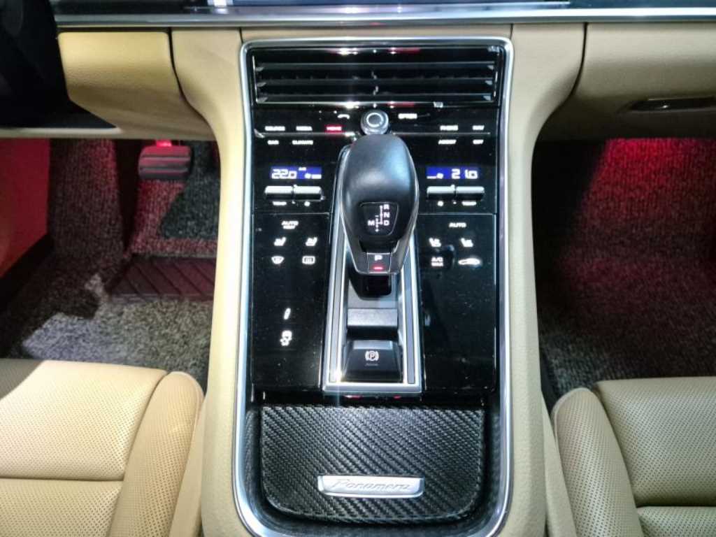 Porsche Panamera - Vista 8