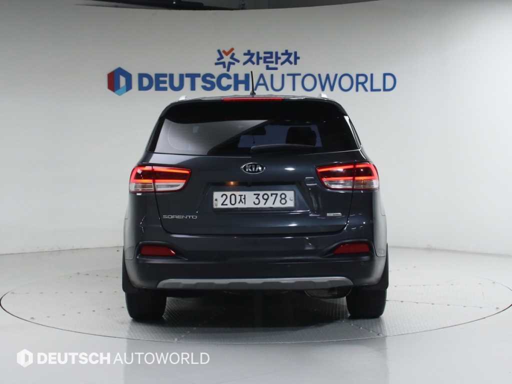 KIA Sorento - Vista 4