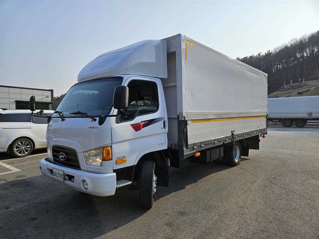 medium and large cargo truck - Vista 2