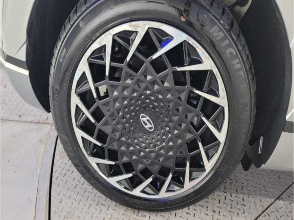 HYUNDAI Ioniq 5 - Vista 11