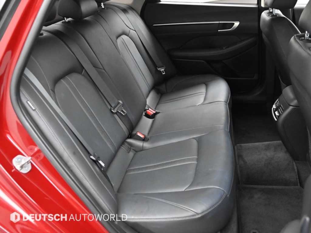 HYUNDAI Sonata - Vista 12