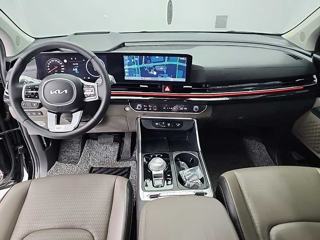 KIA Carnival - Vista 7