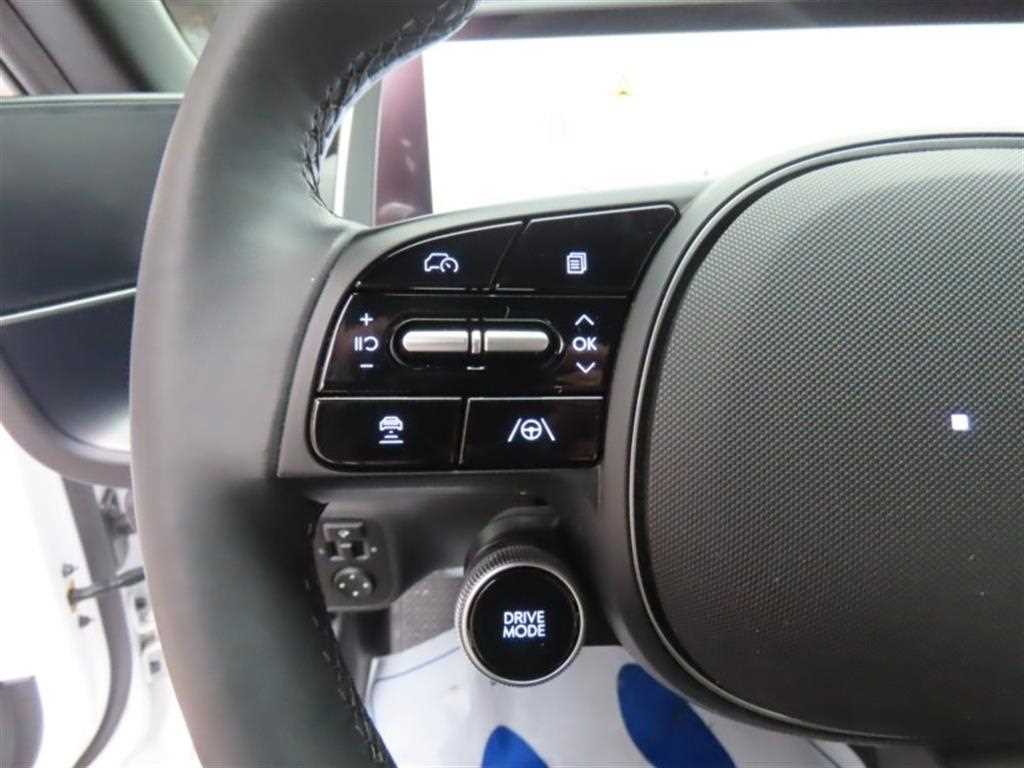 HYUNDAI Ioniq 6 - Vista 12