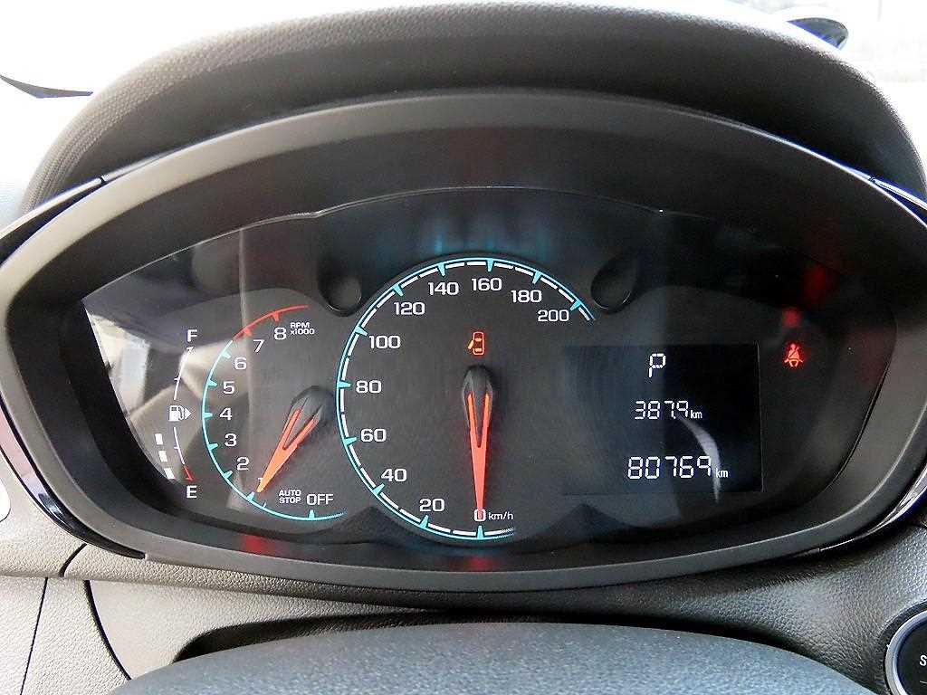 Chevrolet Spark - Vista 10