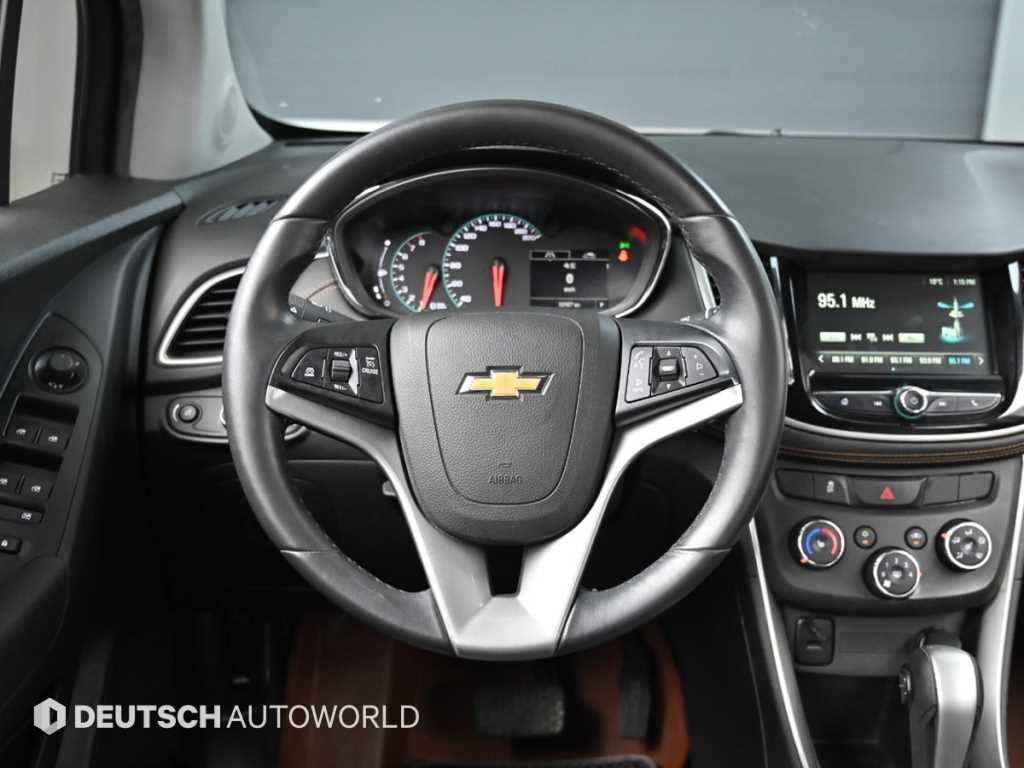 Chevrolet Trax 2018 Gris - Importación desde Corea - HF Imports Iquique - Foto 13