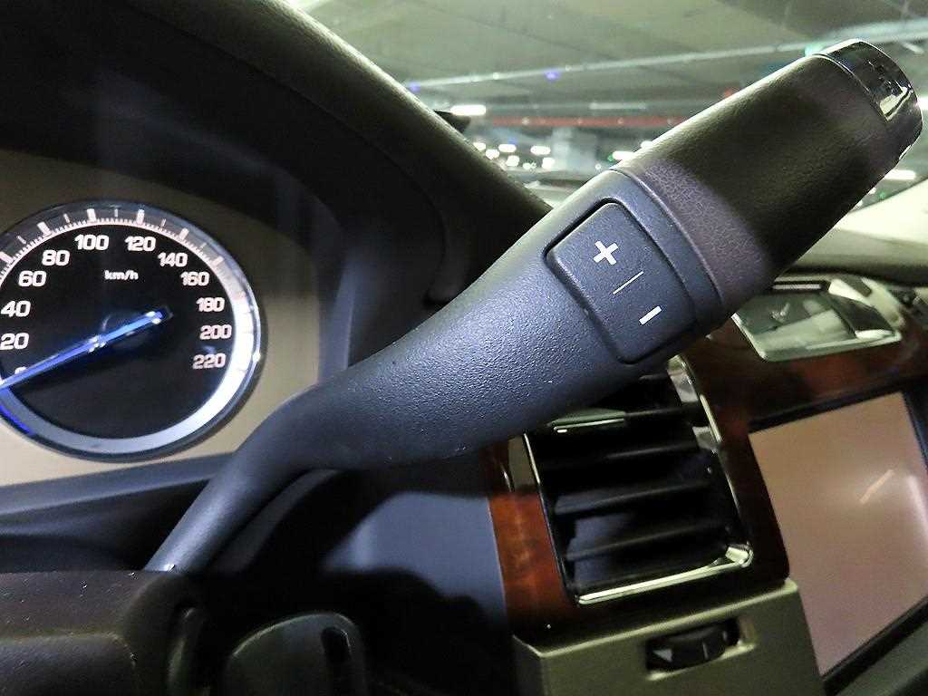 Cadillac Escalade - Vista 12