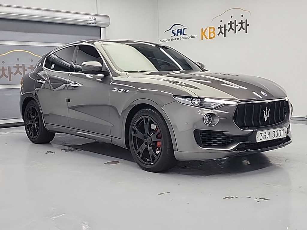 Maserati Levante - Vista 4