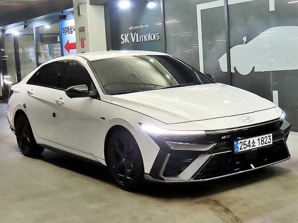 HYUNDAI Avante 2026 Blanco - Importación desde Corea - HF Imports Iquique - Foto 1