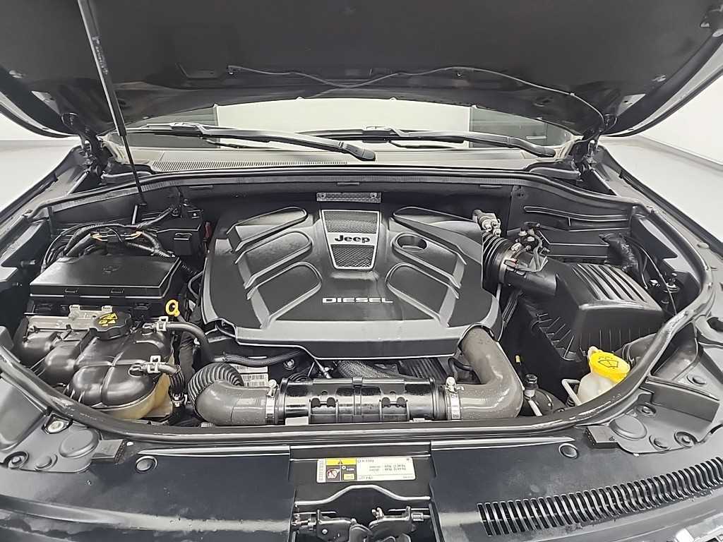 Jeep Cherokee - Vista 5