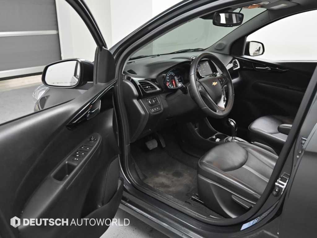 Chevrolet Spark - Vista 11