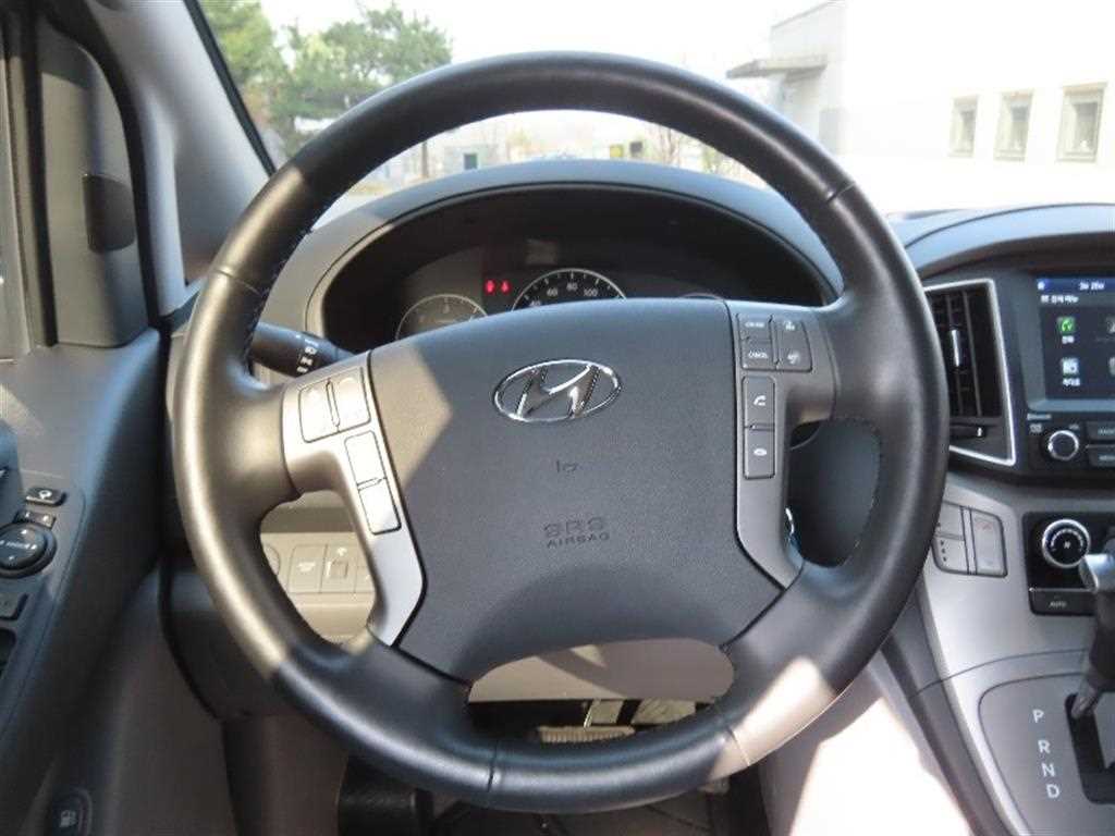HYUNDAI Starex 2021 - Importación desde Corea - HF Imports Iquique - Foto 16