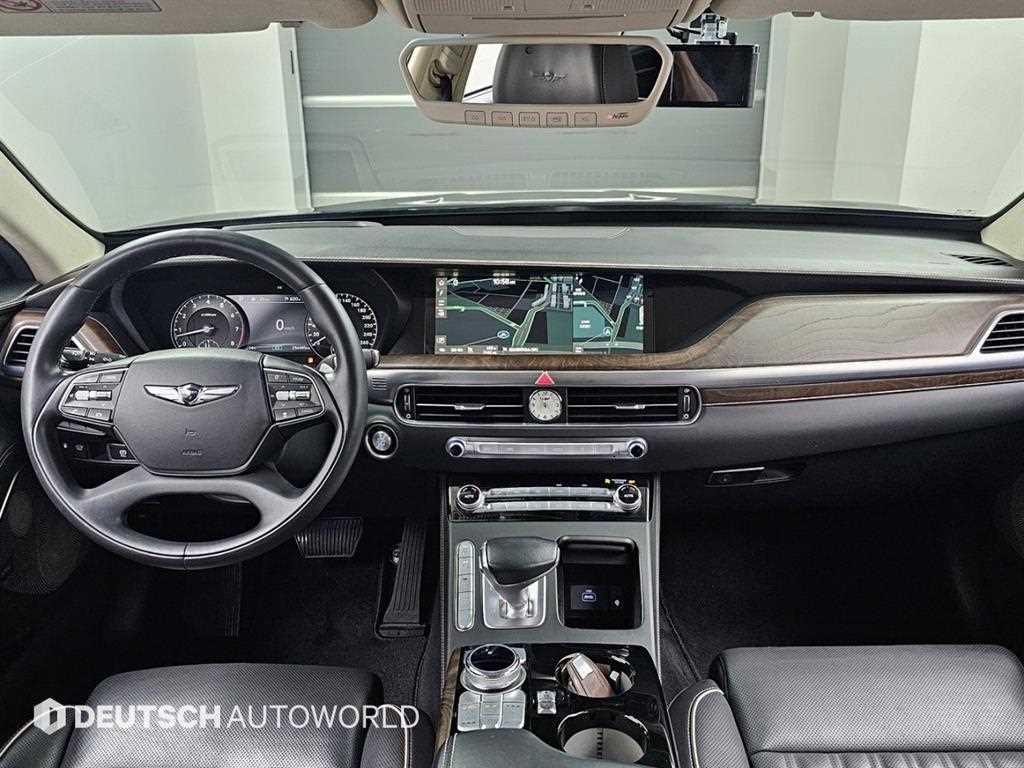 Genesis G90 - Vista 7