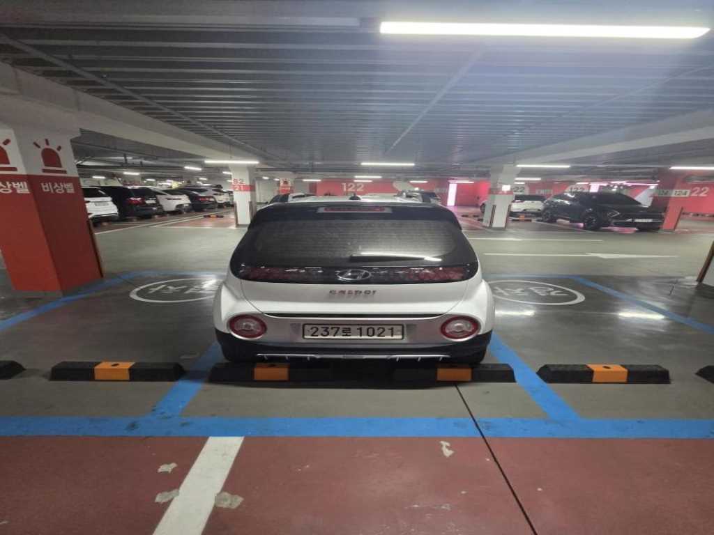 HYUNDAI Casper - Vista 3