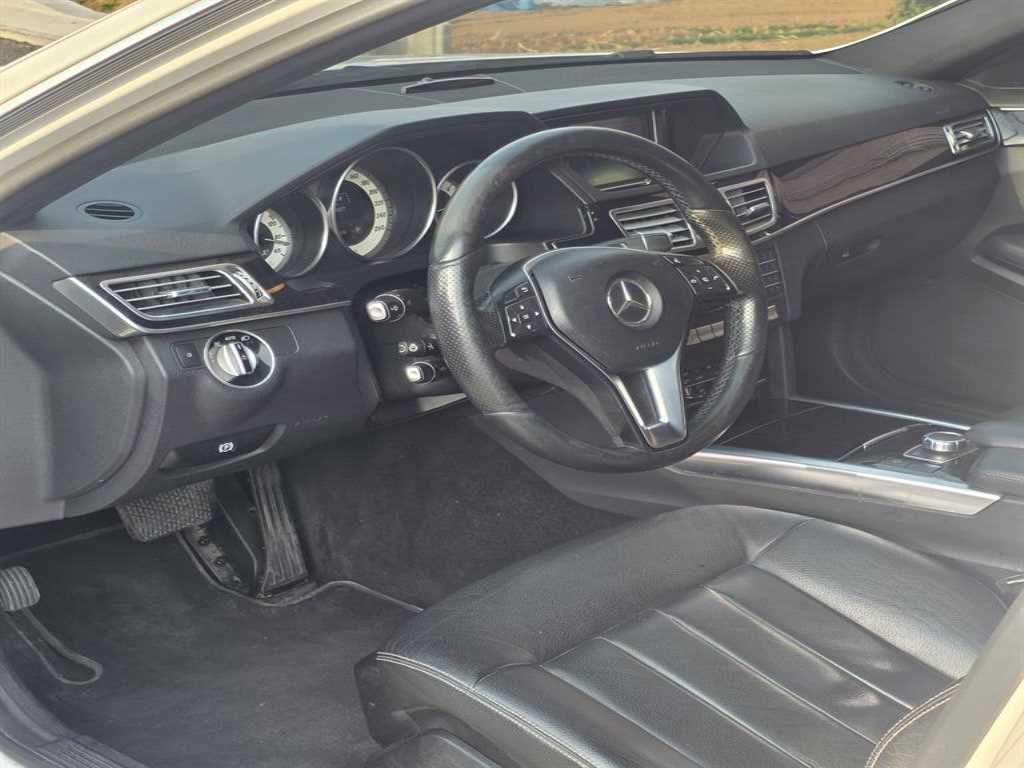 Mercedes Benz E class - Vista 10